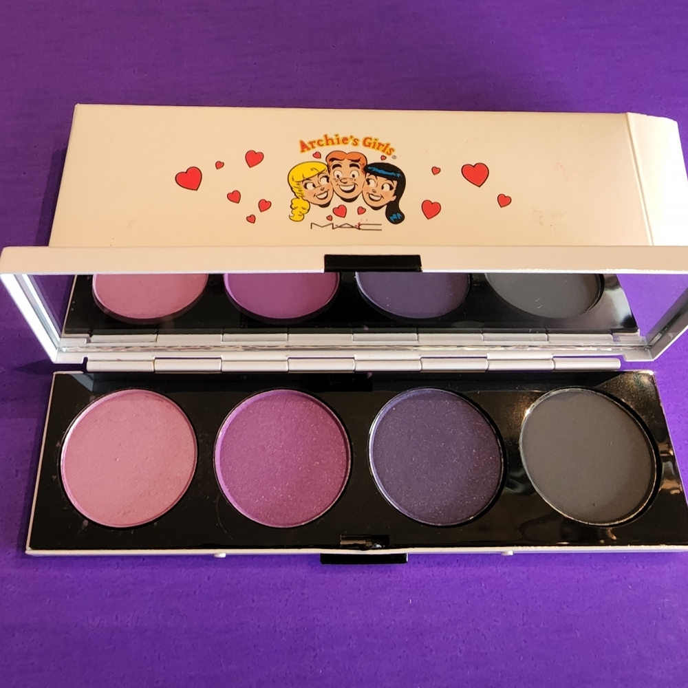 BNIB MAC Cosmetics Eye Shadow x 4 * Archie's Girls * Spoiled Rich